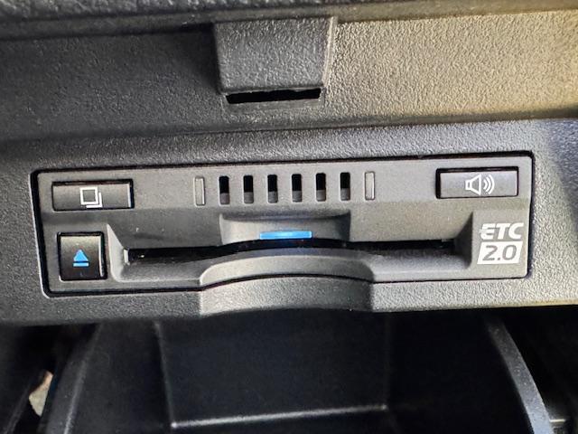 アルファード ２．５Ｓ　タイプゴールド　ドライブレコーダー　バックカメラ　ナビ　ＴＶ　クリアランスソナー　オートクルーズコントロール　レーンアシスト　衝突被害軽減システム　両側電動スライドドア　オートマチックハイビーム　ＬＥＤヘッドランプ（12枚目）