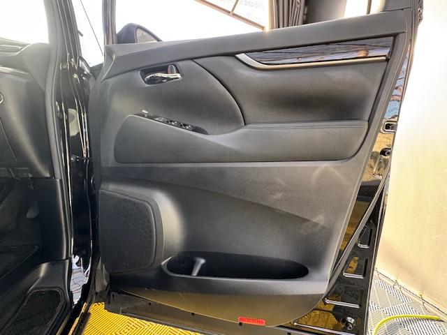 アルファード ２．５Ｓ　タイプゴールド　ドライブレコーダー　バックカメラ　ナビ　ＴＶ　クリアランスソナー　オートクルーズコントロール　レーンアシスト　衝突被害軽減システム　両側電動スライドドア　オートマチックハイビーム　ＬＥＤヘッドランプ（36枚目）