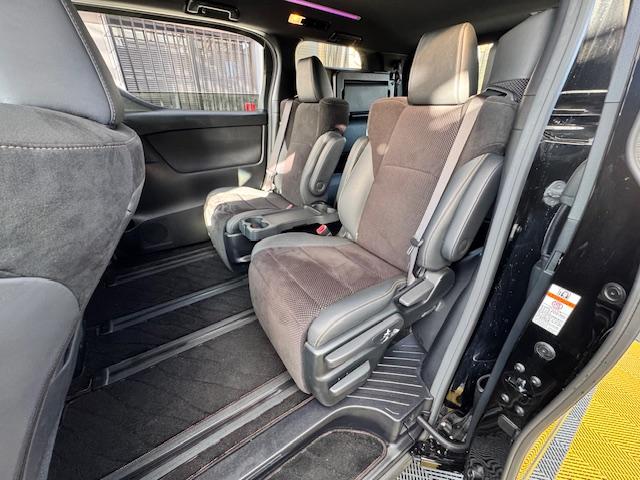 アルファード ２．５Ｓ　タイプゴールド　ドライブレコーダー　バックカメラ　ナビ　ＴＶ　クリアランスソナー　オートクルーズコントロール　レーンアシスト　衝突被害軽減システム　両側電動スライドドア　オートマチックハイビーム　ＬＥＤヘッドランプ（38枚目）