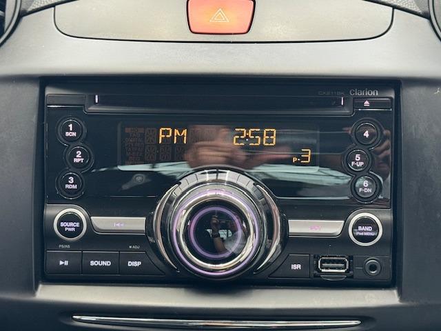 デミオ １３－スカイアクティブ　ＥＴＣ　キーレスエントリー　アイドリングストップ　電動格納ミラー　ＣＶＴ　衝突安全ボディ　記録簿　ＡＢＳ　ＥＳＣ　ＣＤ　ＵＳＢ　エアコン（35枚目）