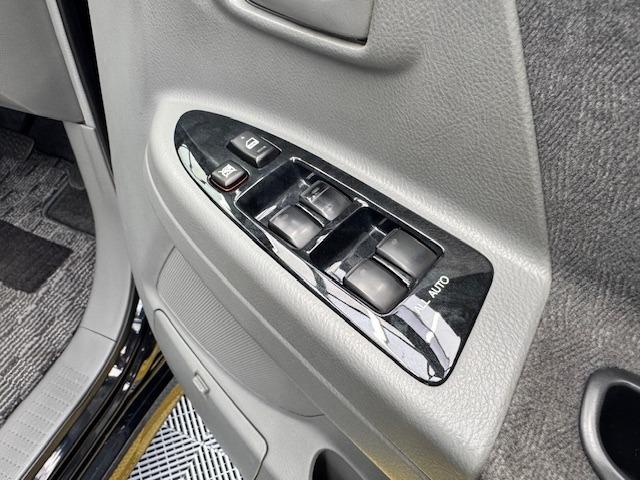 当店のお車をご覧いただきましてありがとうございます。お車についてのご質問やお見積りのご依頼、ご購入にあたってのご相談などお気軽にお問い合わせ下さい！