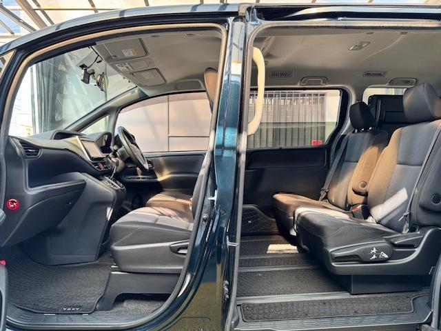 ヴォクシー ＺＳ　煌　ドライブレコーダー　ＥＴＣ　バックカメラ　ナビ　ＴＶ　両側電動スライドドア　ＬＥＤヘッドランプ　スマートキー　アイドリングストップ　電動格納ミラー　ＣＶＴ　アルミホイール　Ｂｌｕｅｔｏｏｔｈ　記録簿（30枚目）