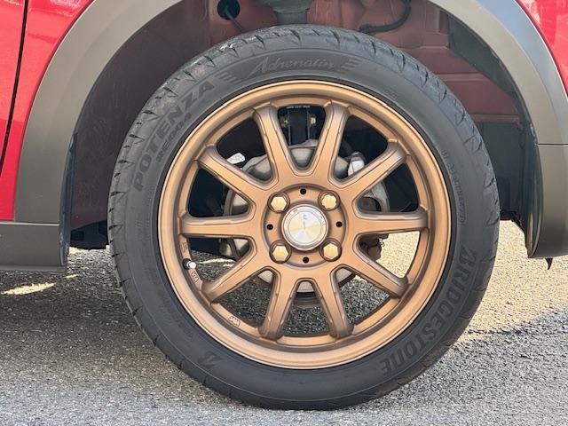 アルトラパン Ｇ　ＥＴＣ　バックカメラ　ナビ　ＴＶ　衝突被害軽減システム　スマートキー　ベンチシート　ＡＴ　盗難防止システム　ＡＢＳ　ＥＳＣ　Ｂｌｕｅｔｏｏｔｈ　アルミホイール　衝突安全ボディ　エアコン（18枚目）