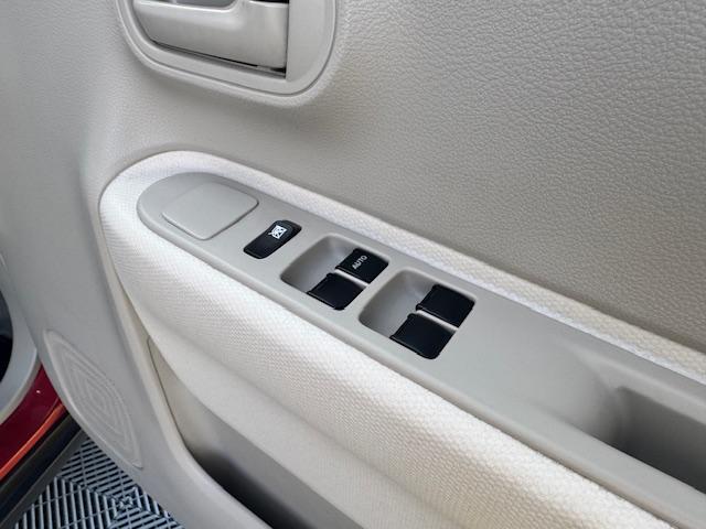 アルトラパン Ｇ　ＥＴＣ　バックカメラ　ナビ　ＴＶ　衝突被害軽減システム　スマートキー　ベンチシート　ＡＴ　盗難防止システム　ＡＢＳ　ＥＳＣ　Ｂｌｕｅｔｏｏｔｈ　アルミホイール　衝突安全ボディ　エアコン（19枚目）