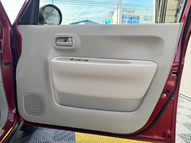 アルトラパン Ｇ　ＥＴＣ　バックカメラ　ナビ　ＴＶ　衝突被害軽減システム　スマートキー　ベンチシート　ＡＴ　盗難防止システム　ＡＢＳ　ＥＳＣ　Ｂｌｕｅｔｏｏｔｈ　アルミホイール　衝突安全ボディ　エアコン（20枚目）