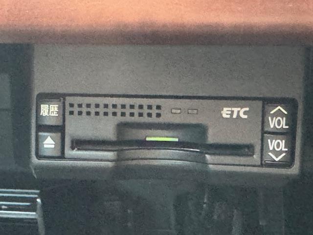 高速走行もスムーズにお支払いが可能な【ＥＴＣ】ご納車までにセットアップを行い、ご納車時にはご利用いただけるようにいたします。