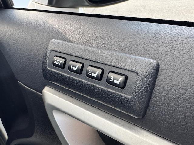 当店のお車をご覧いただきましてありがとうございます。お車についてのご質問やお見積りのご依頼、ご購入にあたってのご相談などお気軽にお問い合わせ下さい！