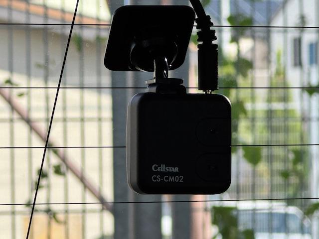 ドライブレコーダーもついています！もし事故を起こしてしまったら。そんな時に心強い味方になるのが、運転の記録を映像と音で記録するドライブレコーダーです。