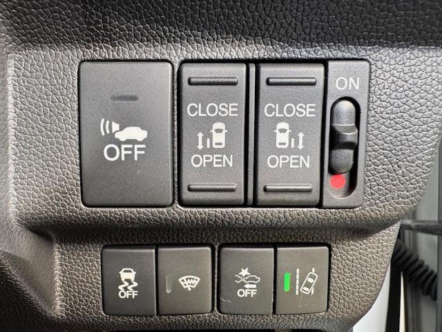 フリードハイブリッド ハイブリッド・Ｇホンダセンシング　ＥＴＣ　バックカメラ　ナビ　ＴＶ　オートクルーズコントロール　レーンアシスト　衝突被害軽減システム　両側電動スライドドア　ＬＥＤヘッドランプ　スマートキー　電動格納ミラー　後席モニター　ＡＴ（10枚目）