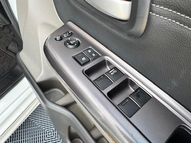 フリードハイブリッド ハイブリッド・Ｇホンダセンシング　ＥＴＣ　バックカメラ　ナビ　ＴＶ　オートクルーズコントロール　レーンアシスト　衝突被害軽減システム　両側電動スライドドア　ＬＥＤヘッドランプ　スマートキー　電動格納ミラー　後席モニター　ＡＴ（12枚目）