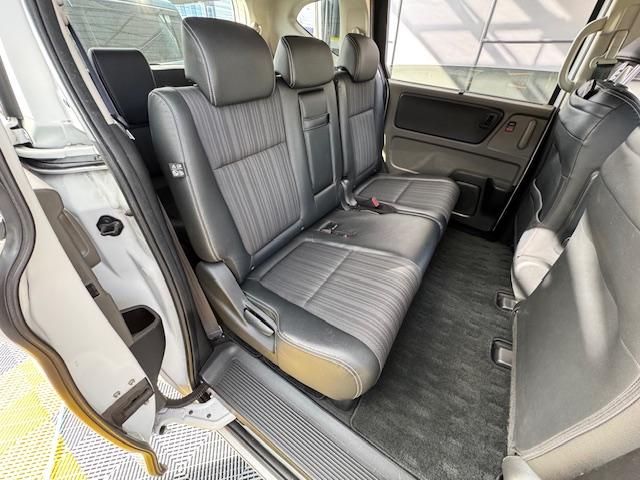 フリードハイブリッド ハイブリッド・Ｇホンダセンシング　ＥＴＣ　バックカメラ　ナビ　ＴＶ　オートクルーズコントロール　レーンアシスト　衝突被害軽減システム　両側電動スライドドア　ＬＥＤヘッドランプ　スマートキー　電動格納ミラー　後席モニター　ＡＴ（33枚目）