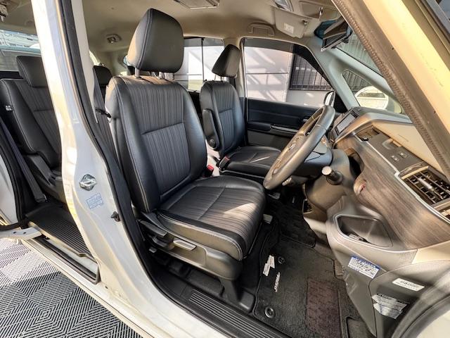 フリードハイブリッド ハイブリッド・Ｇホンダセンシング　ＥＴＣ　バックカメラ　ナビ　ＴＶ　オートクルーズコントロール　レーンアシスト　衝突被害軽減システム　両側電動スライドドア　ＬＥＤヘッドランプ　スマートキー　電動格納ミラー　後席モニター　ＡＴ（35枚目）