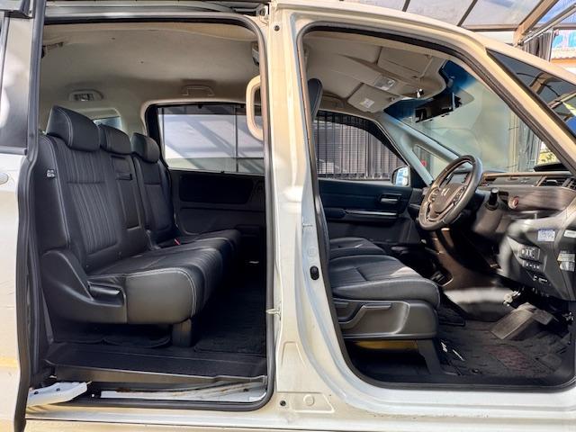 フリードハイブリッド ハイブリッド・Ｇホンダセンシング　ＥＴＣ　バックカメラ　ナビ　ＴＶ　オートクルーズコントロール　レーンアシスト　衝突被害軽減システム　両側電動スライドドア　ＬＥＤヘッドランプ　スマートキー　電動格納ミラー　後席モニター　ＡＴ（44枚目）