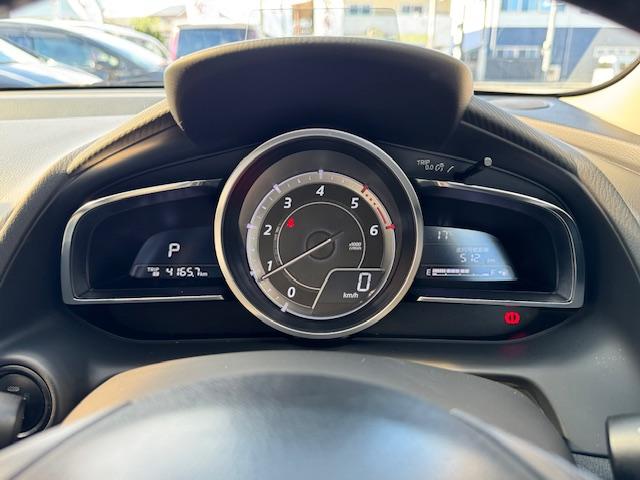 デミオ ＸＤツーリング　ドライブレコーダー　ＥＴＣ　バックカメラ　ナビ　オートクルーズコントロール　レーンアシスト　衝突被害軽減システム　アルミホイール　オートライト　ＬＥＤヘッドランプ　スマートキー　アイドリングストップ（4枚目）