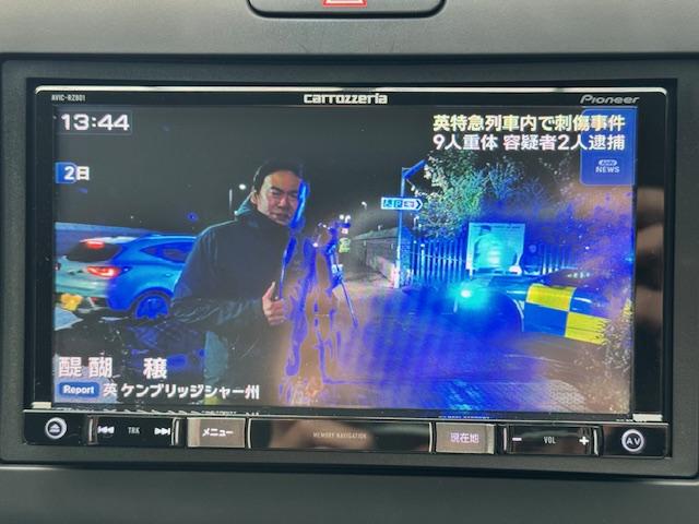 フリードハイブリッド ハイブリッド・Ｇホンダセンシング　ドライブレコーダー　ＥＴＣ　バックカメラ　ナビ　ＴＶ　オートクルーズコントロール　レーンアシスト　衝突被害軽減システム　両側電動スライドドア　ＬＥＤヘッドランプ　スマートキー　電動格納ミラー（8枚目）