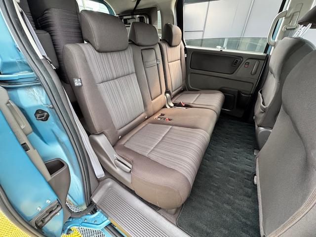 フリードハイブリッド ハイブリッド・Ｇホンダセンシング　ドライブレコーダー　ＥＴＣ　バックカメラ　ナビ　ＴＶ　オートクルーズコントロール　レーンアシスト　衝突被害軽減システム　両側電動スライドドア　ＬＥＤヘッドランプ　スマートキー　電動格納ミラー（30枚目）