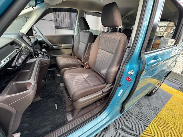 フリードハイブリッド ハイブリッド・Ｇホンダセンシング　ドライブレコーダー　ＥＴＣ　バックカメラ　ナビ　ＴＶ　オートクルーズコントロール　レーンアシスト　衝突被害軽減システム　両側電動スライドドア　ＬＥＤヘッドランプ　スマートキー　電動格納ミラー（38枚目）