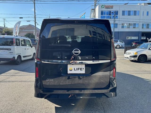 セレナ ハイウェイスターＶ　全周囲カメラ　ナビ　ＴＶ　クリアランスソナー　オートクルーズコントロール　衝突被害軽減システム　両側電動スライドドア　オートライト　ＬＥＤヘッドランプ　スマートキー　アイドリングストップ（20枚目）