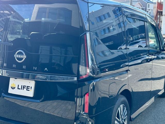 セレナ ハイウェイスターＶ　全周囲カメラ　ナビ　ＴＶ　クリアランスソナー　オートクルーズコントロール　衝突被害軽減システム　両側電動スライドドア　オートライト　ＬＥＤヘッドランプ　スマートキー　アイドリングストップ（31枚目）