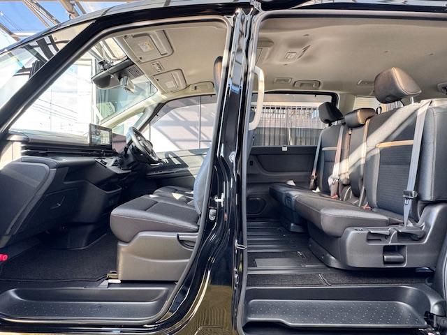 セレナ ハイウェイスターＶ　全周囲カメラ　ナビ　ＴＶ　クリアランスソナー　オートクルーズコントロール　衝突被害軽減システム　両側電動スライドドア　オートライト　ＬＥＤヘッドランプ　スマートキー　アイドリングストップ（46枚目）