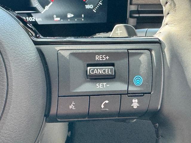 セレナ ハイウェイスターＶ　全周囲カメラ　ナビ　ＴＶ　クリアランスソナー　オートクルーズコントロール　衝突被害軽減システム　両側電動スライドドア　オートライト　ＬＥＤヘッドランプ　スマートキー　アイドリングストップ（52枚目）