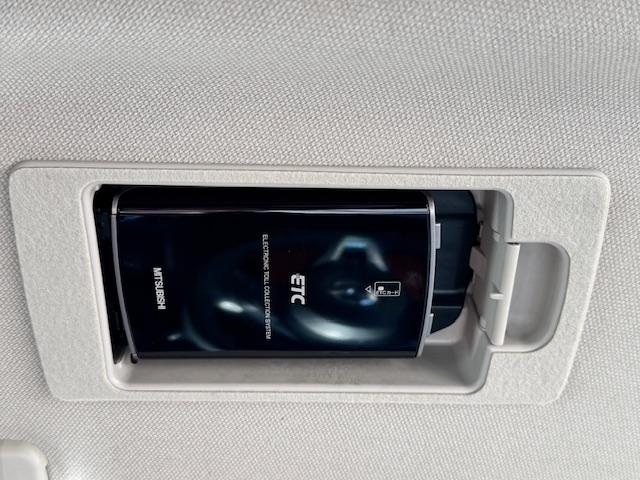 ＣＸ－５ ２０Ｓ　ドライブレコーダー　ＥＴＣ　バックカメラ　オートクルーズコントロール　衝突被害軽減システム　ナビ　アルミホイール　スマートキー　アイドリングストップ　電動格納ミラー　ＡＴ　盗難防止システム（14枚目）