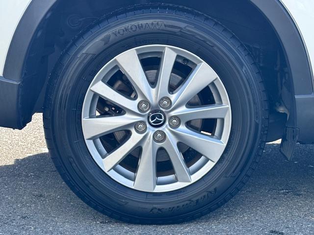 ＣＸ－５ ２０Ｓ　ドライブレコーダー　ＥＴＣ　バックカメラ　オートクルーズコントロール　衝突被害軽減システム　ナビ　アルミホイール　スマートキー　アイドリングストップ　電動格納ミラー　ＡＴ　盗難防止システム（25枚目）