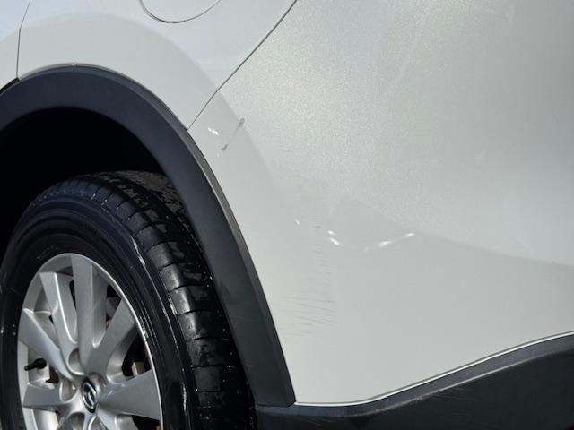 ＣＸ－５ ２０Ｓ　ドライブレコーダー　ＥＴＣ　バックカメラ　オートクルーズコントロール　衝突被害軽減システム　ナビ　アルミホイール　スマートキー　アイドリングストップ　電動格納ミラー　ＡＴ　盗難防止システム（29枚目）