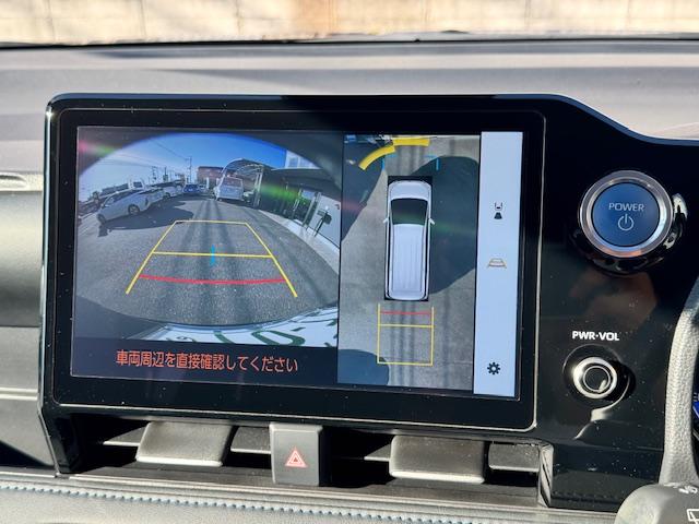 ヴォクシー ハイブリッドＳ－Ｚ　ドライブレコーダー　ＥＴＣ　全周囲カメラ　ナビ　ＴＶ　オートクルーズコントロール　レーンアシスト　パークアシスト　衝突被害軽減システム　両側電動スライドドア　オートマチックハイビーム　オートライト（6枚目）