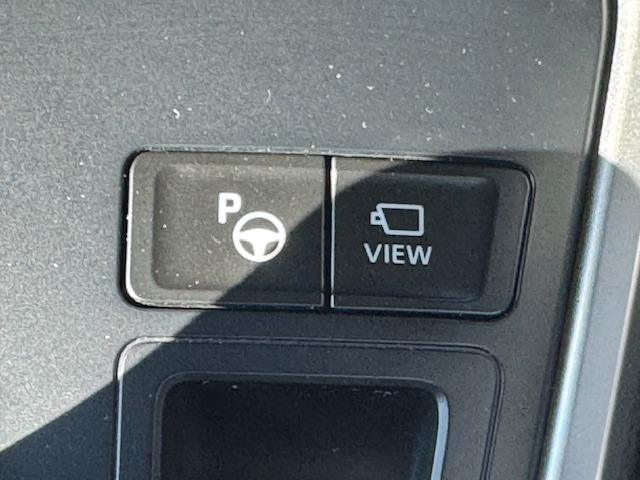 ヴォクシー ハイブリッドＳ－Ｚ　ドライブレコーダー　ＥＴＣ　全周囲カメラ　ナビ　ＴＶ　オートクルーズコントロール　レーンアシスト　パークアシスト　衝突被害軽減システム　両側電動スライドドア　オートマチックハイビーム　オートライト（42枚目）