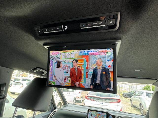 ヴォクシー ハイブリッドＳ－Ｚ　ドライブレコーダー　ＥＴＣ　全周囲カメラ　ナビ　ＴＶ　オートクルーズコントロール　レーンアシスト　パークアシスト　衝突被害軽減システム　両側電動スライドドア　オートマチックハイビーム　オートライト（45枚目）