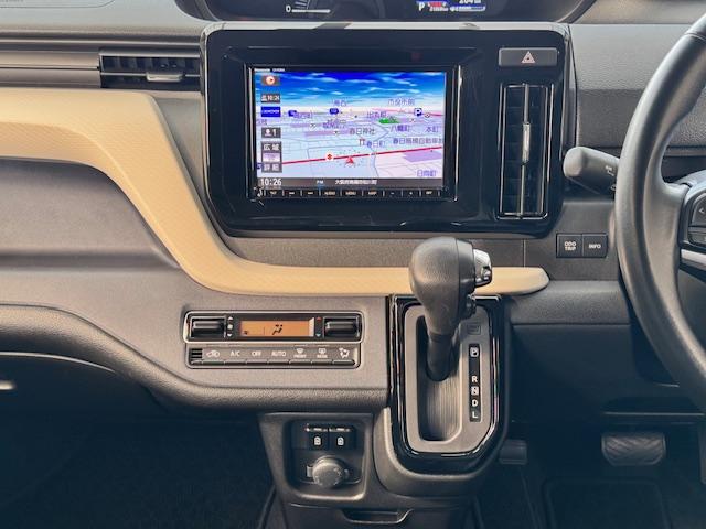 ソリオ ハイブリッドＭＺ　ドライブレコーダー　ＥＴＣ　バックカメラ　ナビ　ＴＶ　クリアランスソナー　オートクルーズコントロール　レーンアシスト　衝突被害軽減システム　両側電動スライドドア　オートライト　ＬＥＤヘッドランプ（4枚目）