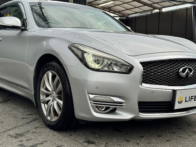 フーガ ２５０ＧＴ　Ａパッケージ　ＥＴＣ　クリアランスソナー　オートクルーズコントロール　衝突被害軽減システム　全周囲カメラ　ナビ　アルミホイール　ＬＥＤヘッドランプ　ＡＴ　スマートキー　電動格納ミラー　盗難防止システム　パワーシート（22枚目）