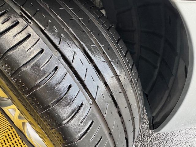 フーガ ２５０ＧＴ　Ａパッケージ　ＥＴＣ　クリアランスソナー　オートクルーズコントロール　衝突被害軽減システム　全周囲カメラ　ナビ　アルミホイール　ＬＥＤヘッドランプ　ＡＴ　スマートキー　電動格納ミラー　盗難防止システム　パワーシート（33枚目）