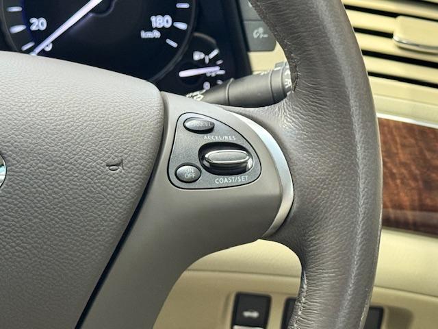 フーガ ２５０ＧＴ　Ａパッケージ　ＥＴＣ　クリアランスソナー　オートクルーズコントロール　衝突被害軽減システム　全周囲カメラ　ナビ　アルミホイール　ＬＥＤヘッドランプ　ＡＴ　スマートキー　電動格納ミラー　盗難防止システム　パワーシート（47枚目）