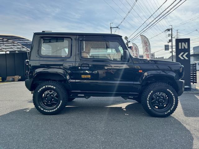 ジムニー ＸＧ　４ＷＤ　ドライブレコーダー　ＥＴＣ　バックカメラ　ナビ　ＴＶ　衝突被害軽減システム　アイドリングストップ　ＭＴ　盗難防止システム　ＡＢＳ　ＥＳＣ　Ｂｌｕｅｔｏｏｔｈ　衝突安全ボディ　エアコン（6枚目）