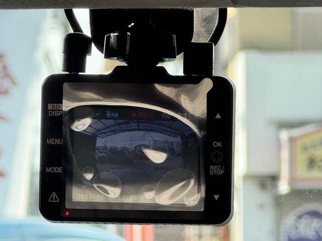 ジムニー ＸＧ　４ＷＤ　ドライブレコーダー　ＥＴＣ　バックカメラ　ナビ　ＴＶ　衝突被害軽減システム　アイドリングストップ　ＭＴ　盗難防止システム　ＡＢＳ　ＥＳＣ　Ｂｌｕｅｔｏｏｔｈ　衝突安全ボディ　エアコン（19枚目）