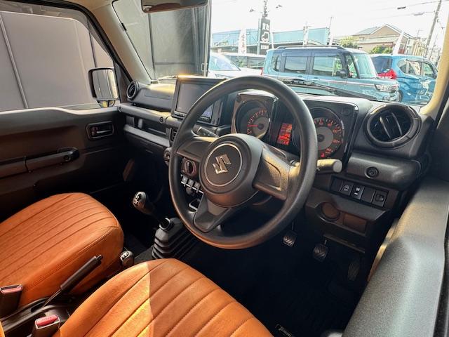 ジムニー ＸＧ　４ＷＤ　ドライブレコーダー　ＥＴＣ　バックカメラ　ナビ　ＴＶ　衝突被害軽減システム　アイドリングストップ　ＭＴ　盗難防止システム　ＡＢＳ　ＥＳＣ　Ｂｌｕｅｔｏｏｔｈ　衝突安全ボディ　エアコン（38枚目）