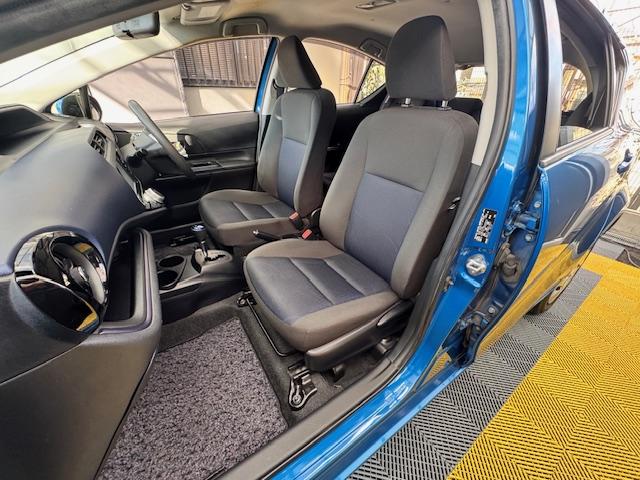 アクア Ｓ　ドライブレコーダー　ＥＴＣ　ナビ　ＴＶ　スマートキー　アイドリングストップ　電動格納ミラー　ＣＶＴ　衝突安全ボディ　記録簿　ＡＢＳ　ＥＳＣ　Ｂｌｕｅｔｏｏｔｈ　エアコン　パワーステアリング（38枚目）