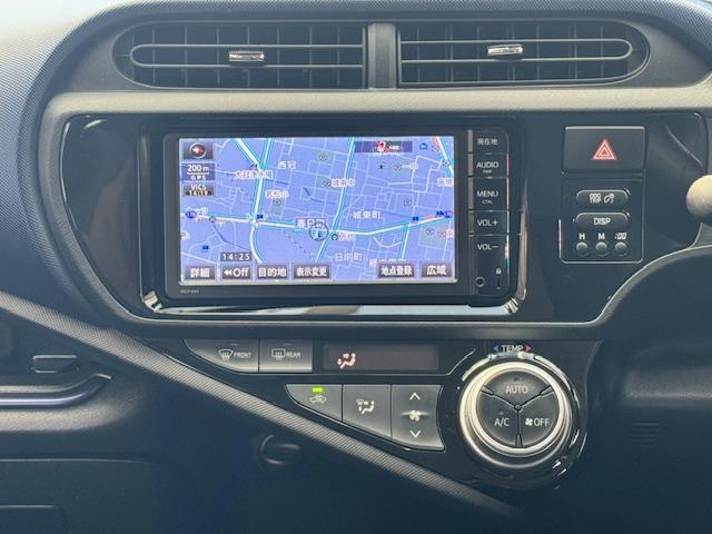 アクア Ｓ　ドライブレコーダー　ＥＴＣ　ナビ　ＴＶ　スマートキー　アイドリングストップ　電動格納ミラー　ＣＶＴ　衝突安全ボディ　記録簿　ＡＢＳ　ＥＳＣ　Ｂｌｕｅｔｏｏｔｈ　エアコン　パワーステアリング（40枚目）