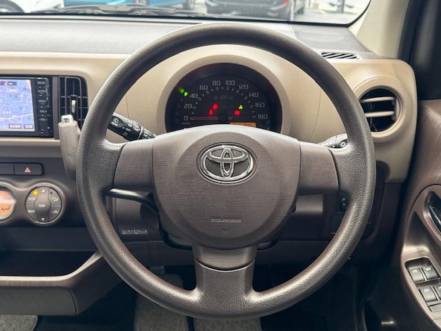 パッソ G ドライブレコーダー ETC バックカメラ ナビ TV スマートキー 電動格納ミラー CVT 盗難防止システム 衝突安全ボディ 記録簿 ベンチシート ABS ESC CD Bluetooth エアコン(3枚目)