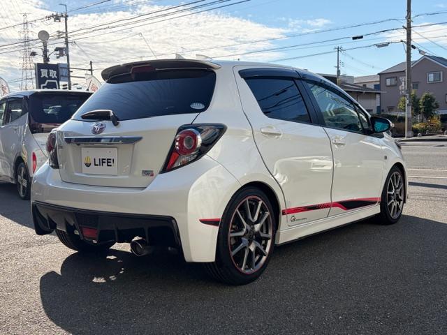 ヴィッツ RS G’s MT車 ETC バックカメラ TV アルミホイール オートライト HID キーレスエントリー 電動格納ミラー MT 衝突安全ボディ ABS USB Bluetooth エアコン パワーステアリング(15枚目)