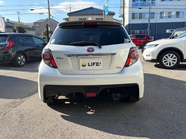 ヴィッツ RS G’s MT車 ETC バックカメラ TV アルミホイール オートライト HID キーレスエントリー 電動格納ミラー MT 衝突安全ボディ ABS USB Bluetooth エアコン パワーステアリング(16枚目)