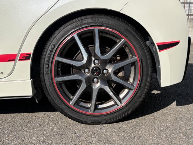 ヴィッツ RS G’s MT車 ETC バックカメラ TV アルミホイール オートライト HID キーレスエントリー 電動格納ミラー MT 衝突安全ボディ ABS USB Bluetooth エアコン パワーステアリング(31枚目)