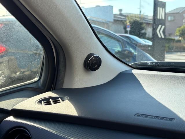 ヴィッツ RS G’s MT車 ETC バックカメラ TV アルミホイール オートライト HID キーレスエントリー 電動格納ミラー MT 衝突安全ボディ ABS USB Bluetooth エアコン パワーステアリング(42枚目)