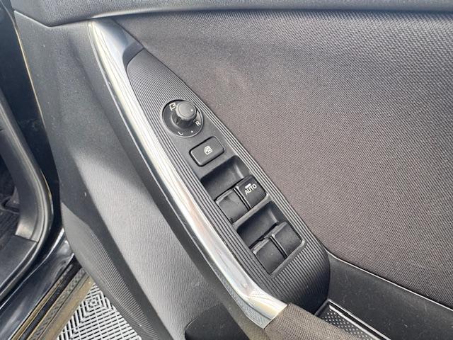 ご覧いただきありがとうございます♪気になったお車がありましたらお気軽にお電話をください♪