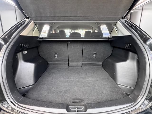 ご覧頂きまして誠に有難うございます！！是非ご来店して頂き、実際にご覧になって頂ければと思います。お客様からのご連絡をスタッフ一同、心よりお待ちしております