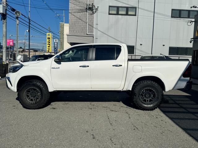 ハイラックス Ｚ　４ＷＤ　ＡＴ　衝突被害軽減システム　オートクルーズコントロール　レーンアシスト　ドライブレコーダー　ＥＴＣ　ナビ　ＴＶ　バックカメラ　スマートキー　電動格納ミラー　盗難防止システム（18枚目）