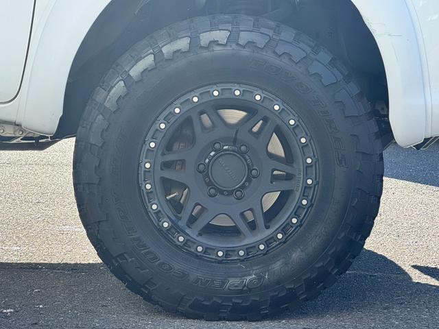 ハイラックス Ｚ　４ＷＤ　ＡＴ　衝突被害軽減システム　オートクルーズコントロール　レーンアシスト　ドライブレコーダー　ＥＴＣ　ナビ　ＴＶ　バックカメラ　スマートキー　電動格納ミラー　盗難防止システム（20枚目）