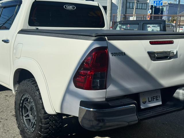 ハイラックス Ｚ　４ＷＤ　ＡＴ　衝突被害軽減システム　オートクルーズコントロール　レーンアシスト　ドライブレコーダー　ＥＴＣ　ナビ　ＴＶ　バックカメラ　スマートキー　電動格納ミラー　盗難防止システム（25枚目）